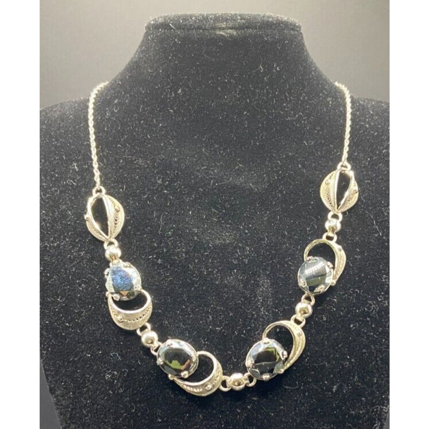 Sorrento 925 Sterling Silver Hematite Jewelry Set Necklace Brooch Earrings