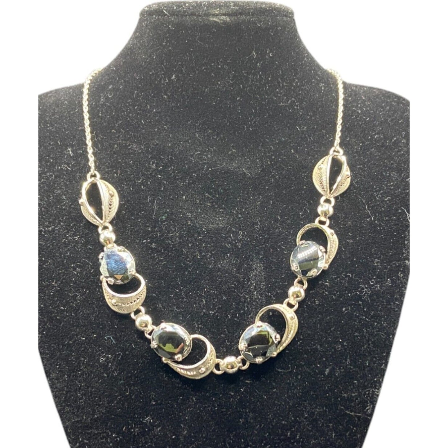 Sorrento 925 Sterling Silver Hematite Jewelry Set Necklace Brooch Earrings