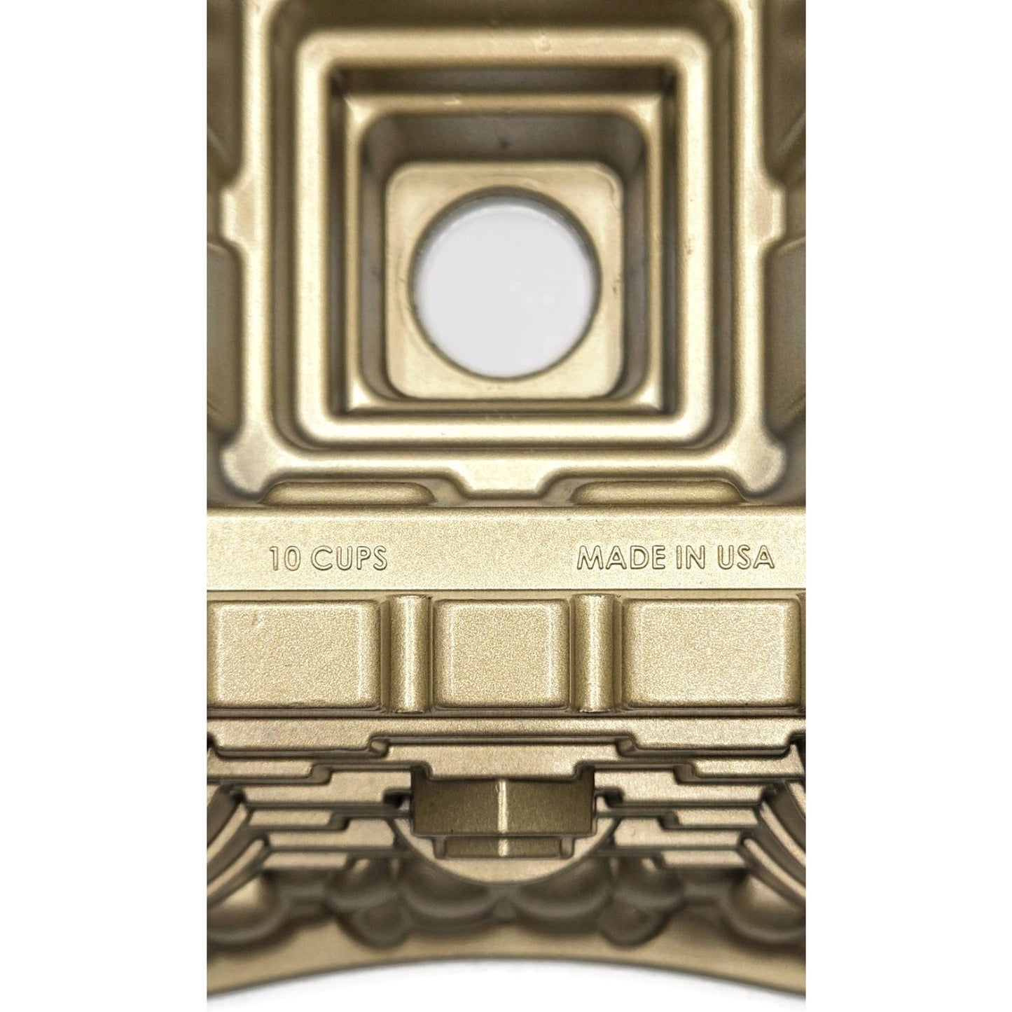 Castle Bundt Cake Pan 10 Cups Non Stick Gold Tone Williams Sonoma Nordic Ware