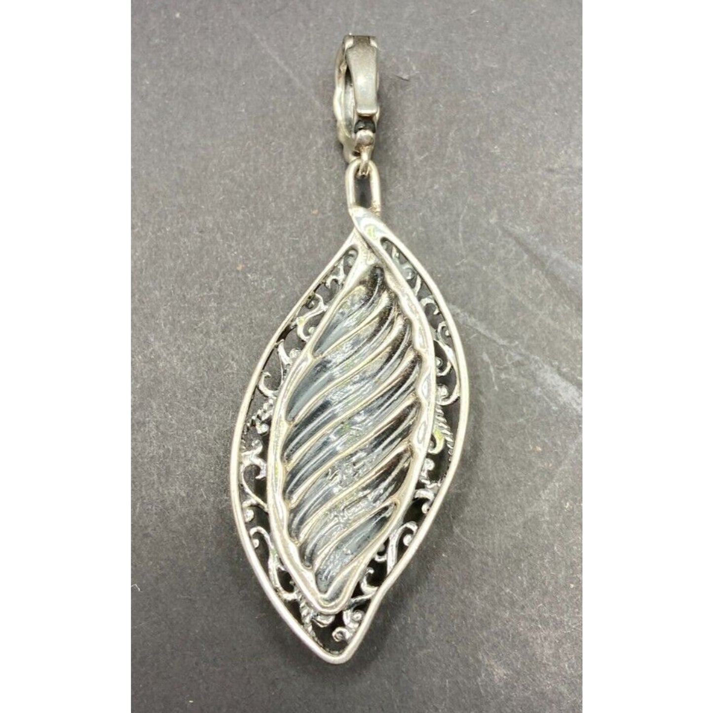 Carolyn Pollack Relios Leaf Shaped Pendant 925 Sterling Silver Scroll Filigree