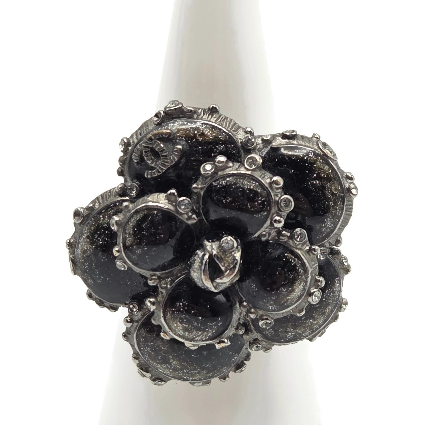 Chanel Camellia CC Ring Ruthenium Black Enamel Crystal EU 54 US 7 w/ Box 13P