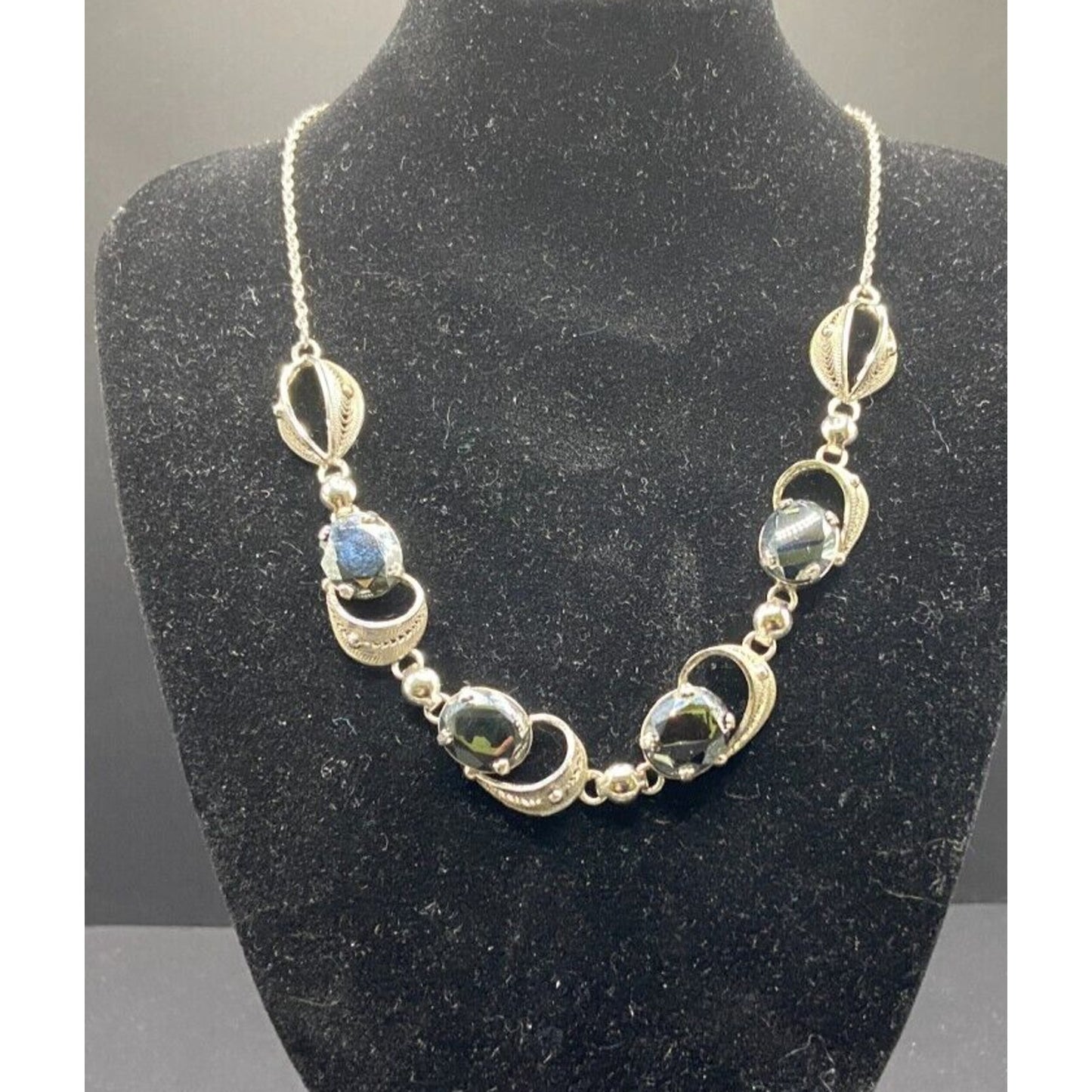 Sorrento 925 Sterling Silver Hematite Jewelry Set Necklace Brooch Earrings