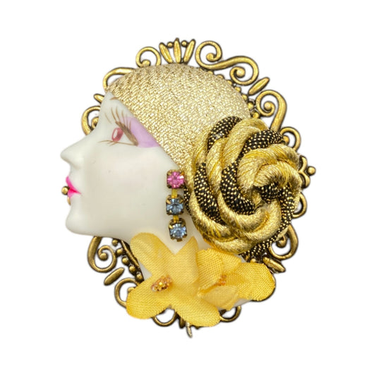 Vintage Porcelain Lady Cameo Brooch Rhinestones Gold Tone Metal Filigree