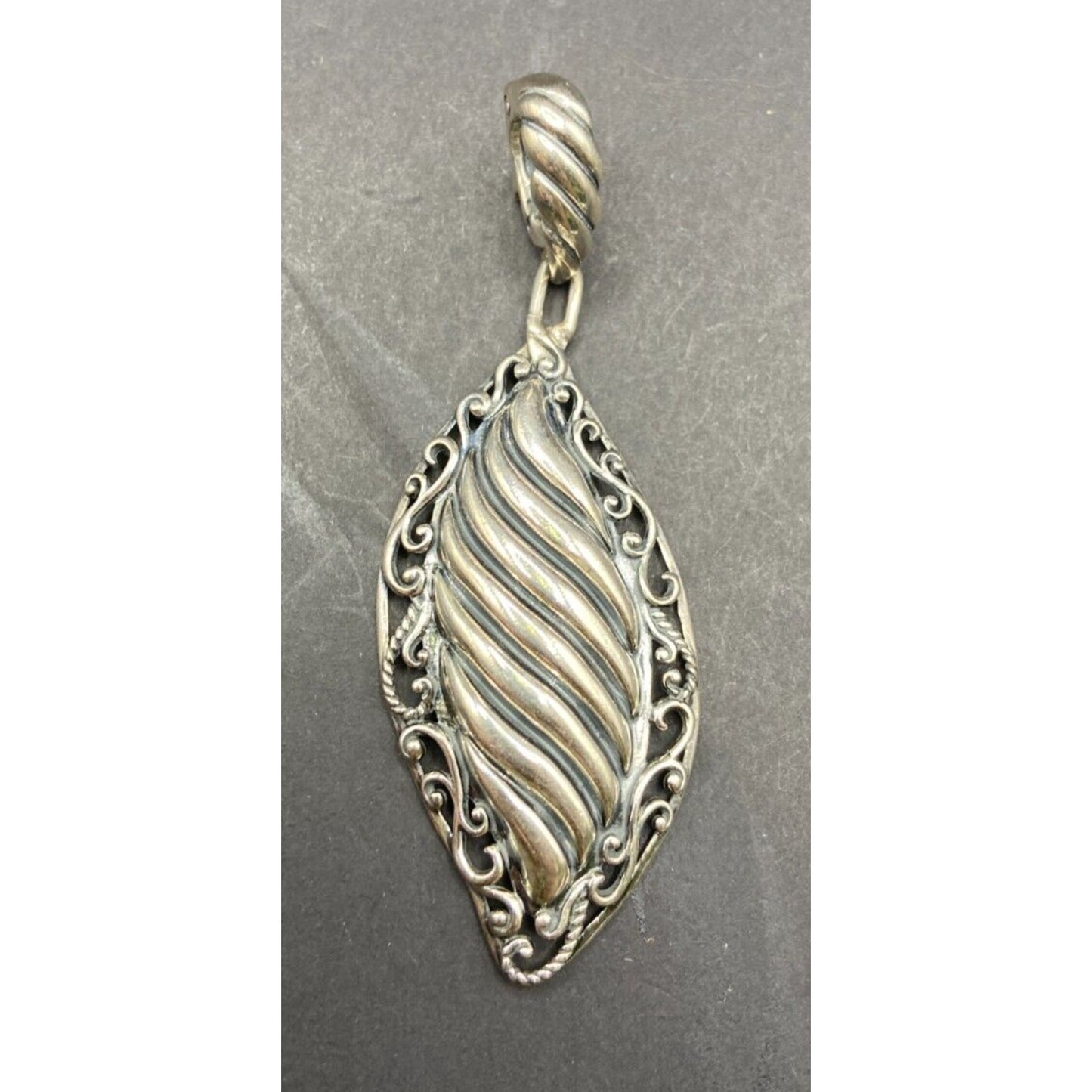 Carolyn Pollack Relios Leaf Shaped Pendant 925 Sterling Silver Scroll Filigree