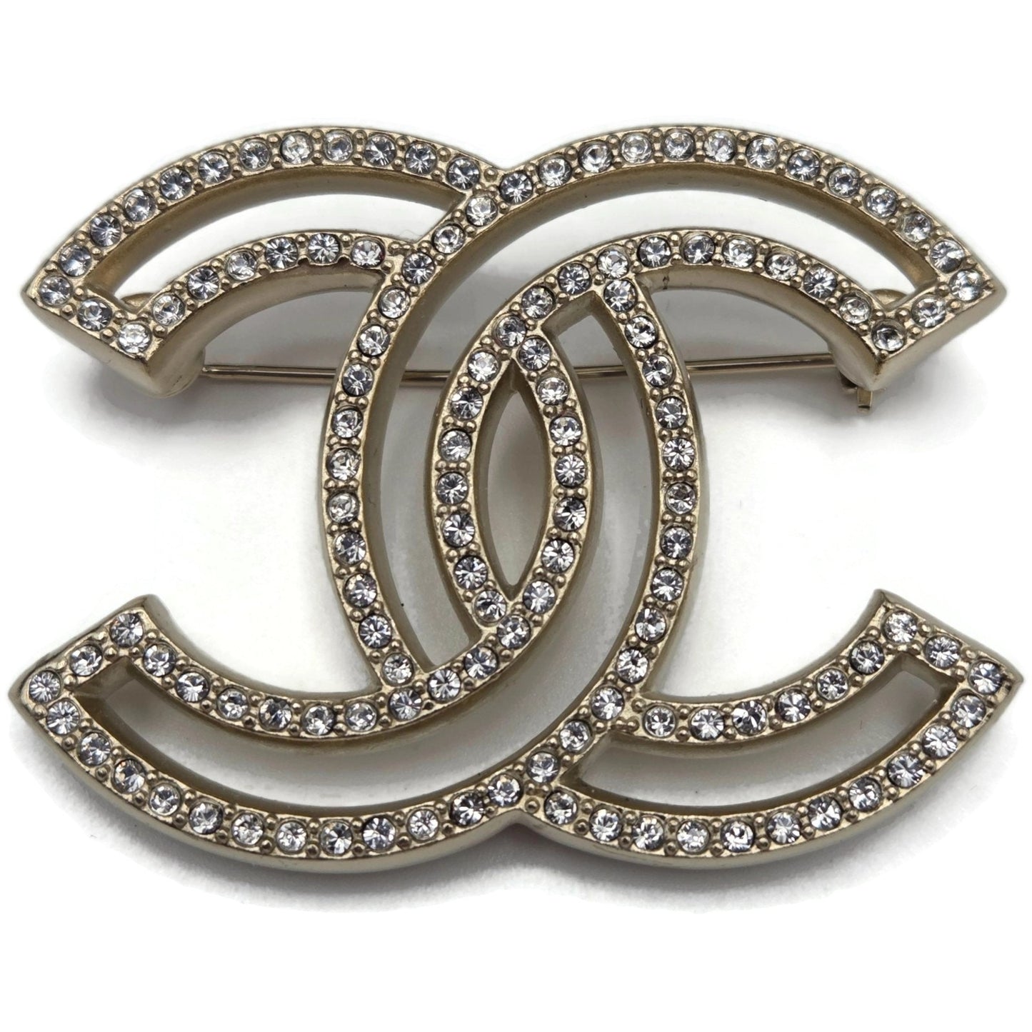 Chanel CC Logo Shaped Brooch Pin Rhinstone Crystal Details Jewelry Silver Tone