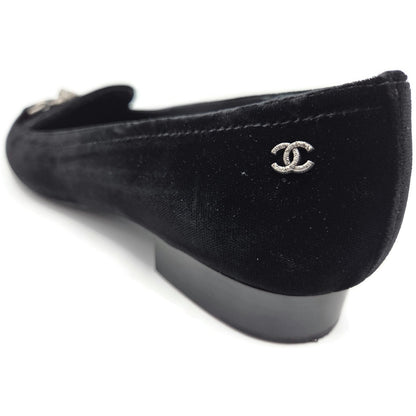 Chanel Velvet Lion Loafers Black Coco EU Size 40 US Size 10 with Box 2 Dust Bags