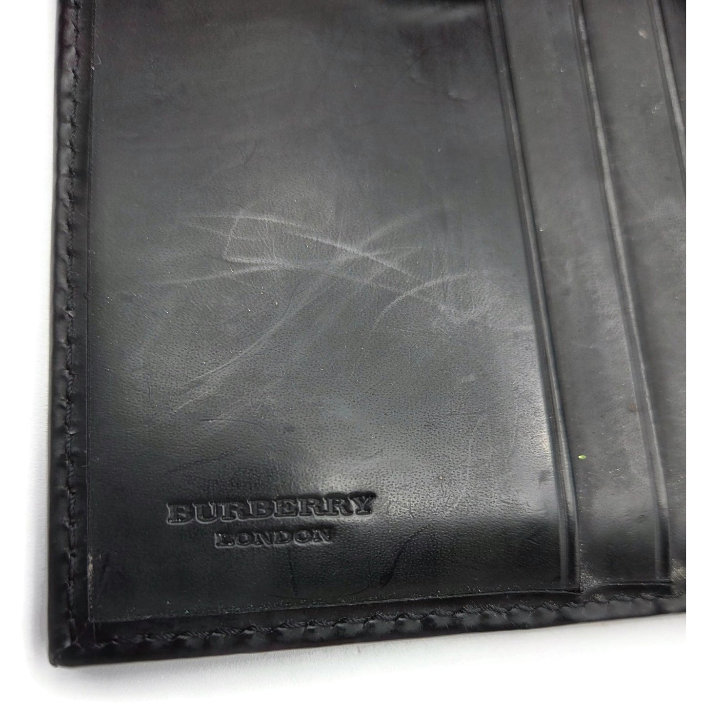 Burberry London Vintage Nova Check Leather Snap Bi-Fold Wallet Black Beige Plaid