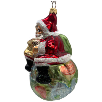 Christopher Radko 1995 On Top of the World Santa Claus Christmas Ornament 95-SP6
