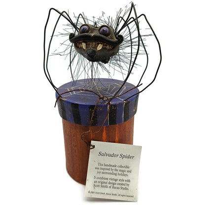 Rucus Studio Salvador Spider Scott Smith 2001 Halloween Candy Container Signed