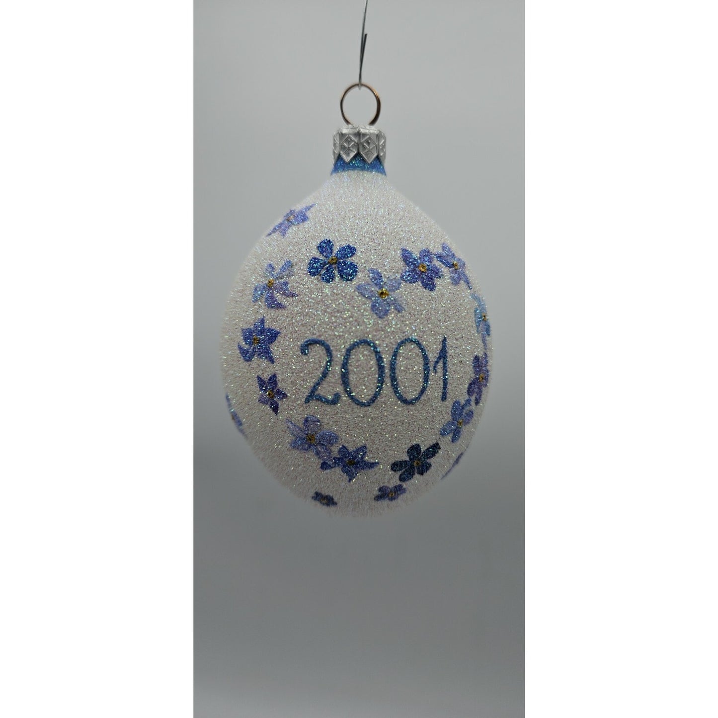 Patricia Breen Remembrance Egg 2001 Forget Me Not Spring Christmas Ornament 2100