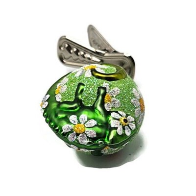 Patricia Breen Ultra Miniature Chameleon Daisy Flower Spring Clip Ornament 25502