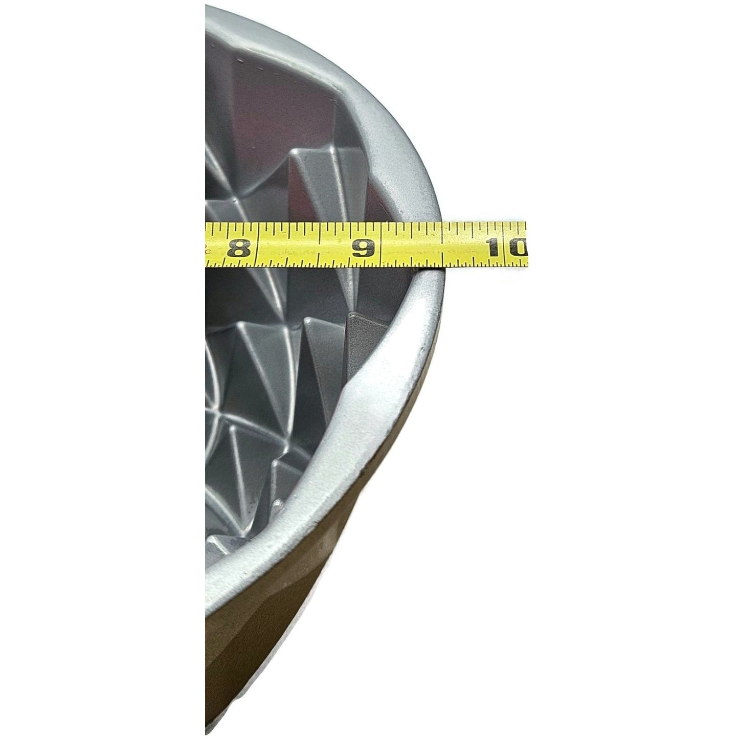 Bundt Jubilee Cake Pan Geometric Non Stick Heavy Cast Aluminum 10 Cup NordicWare