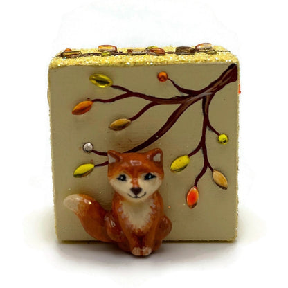 Patricia Breen Presenting Gold Fox Fall Leaves Free Standing Ornament Set