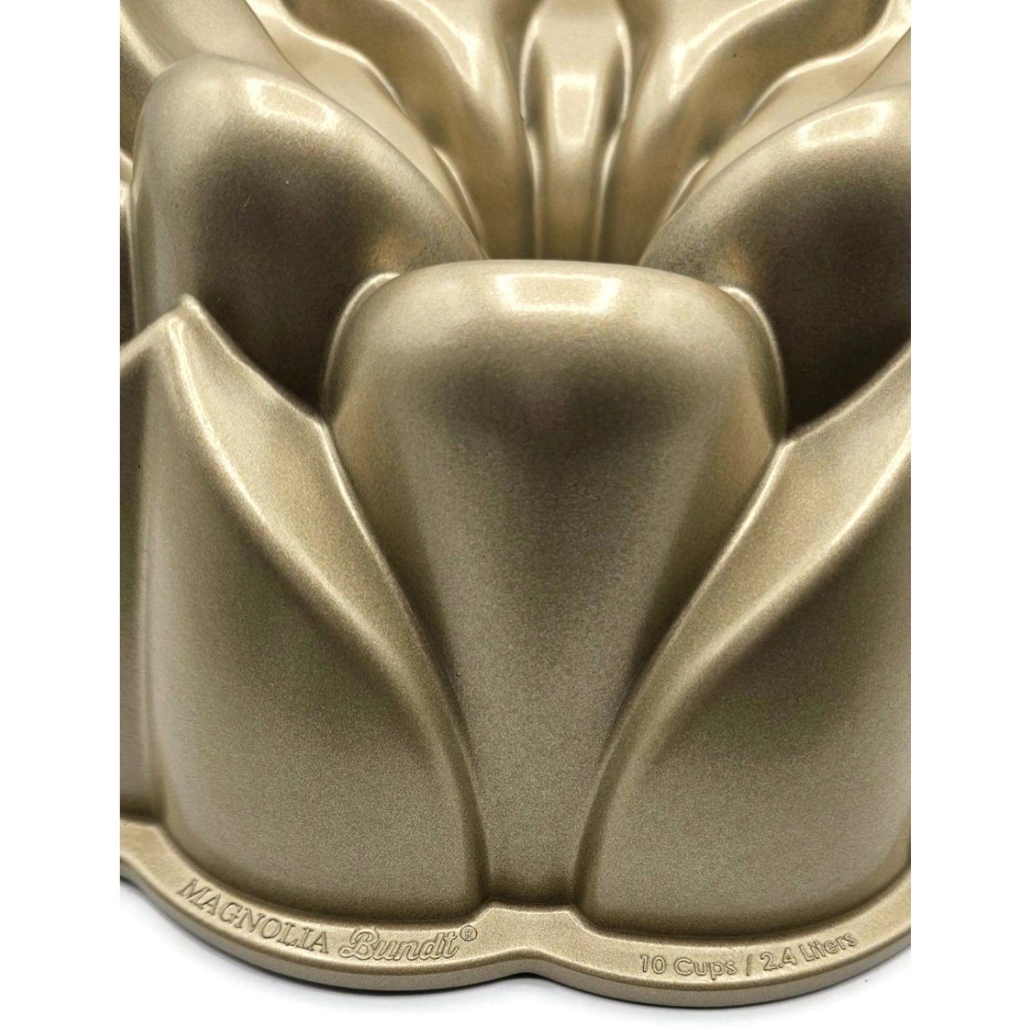 Magnolia Bundt Cake Pan Flower Non Stick 10 Cup Williams Sonoma Nordic Ware