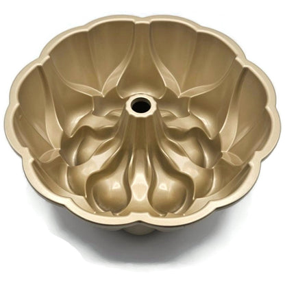 Magnolia Bundt Cake Pan Flower Non Stick 10 Cup Williams Sonoma Nordic Ware