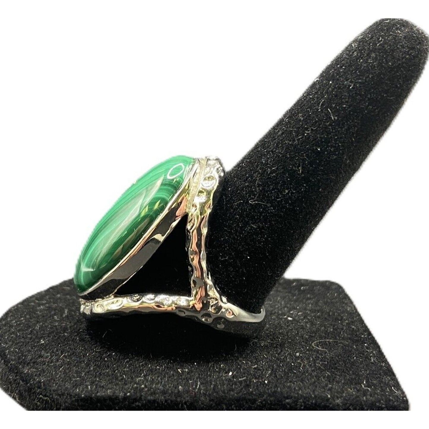 Malachite Ring Green Gemstone Oval Cabochon Hammered Stainless Steel GSJ Size 8