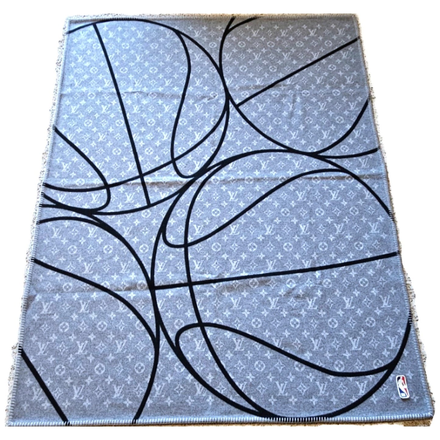 Louis Vuitton NBA Blanket Basketball Court Monogram Wool Cashmere MP2885 Rare