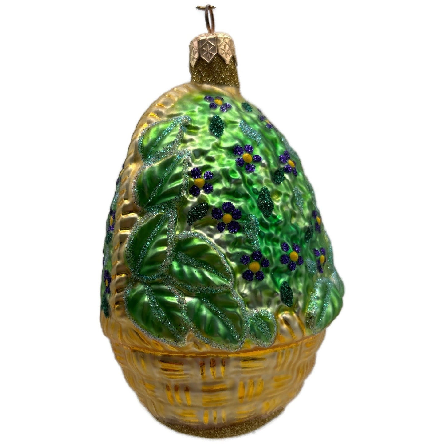 Patricia Breen Forget-Me-Not Santa Pearl Floral Basket Christmas Ornament