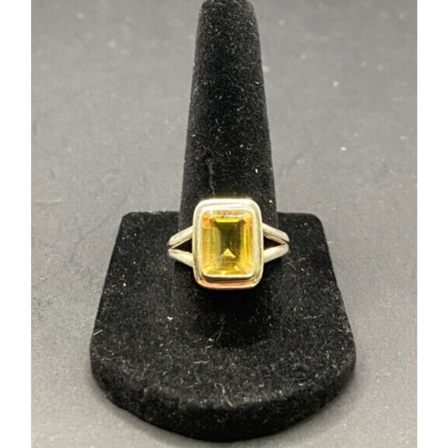 Emerald Cut Yellow Citrine Crystal Gemstone Ring 925 Sterling Silver Size 8.25