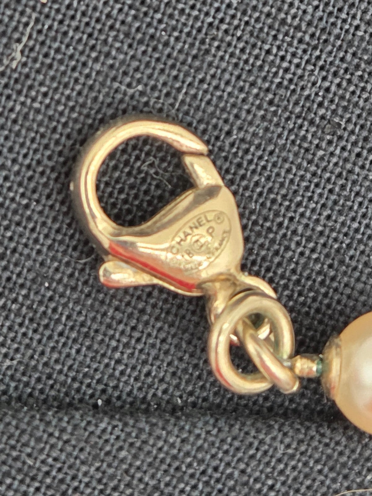 Chanel 18P Ladybug Faux Pearl Red Enamel Crystal Necklace Gold Tone Box Pouch11
