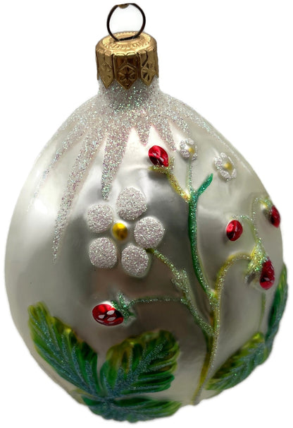Patricia Breen 1998 Strawberry Egg Matte Pearl Neiman Marcus Easter Ornament5