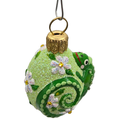 Patricia Breen Springtime Chameleon Daisy Green Jeweled Christmas Ornament 292910