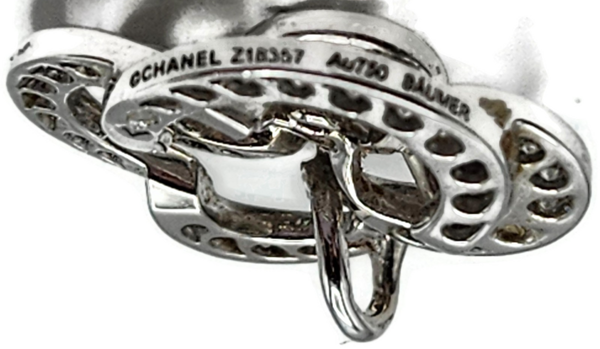 Chanel Fil de Camelia Diamond 14K Pendant and 18K White Gold Necklace Chain8