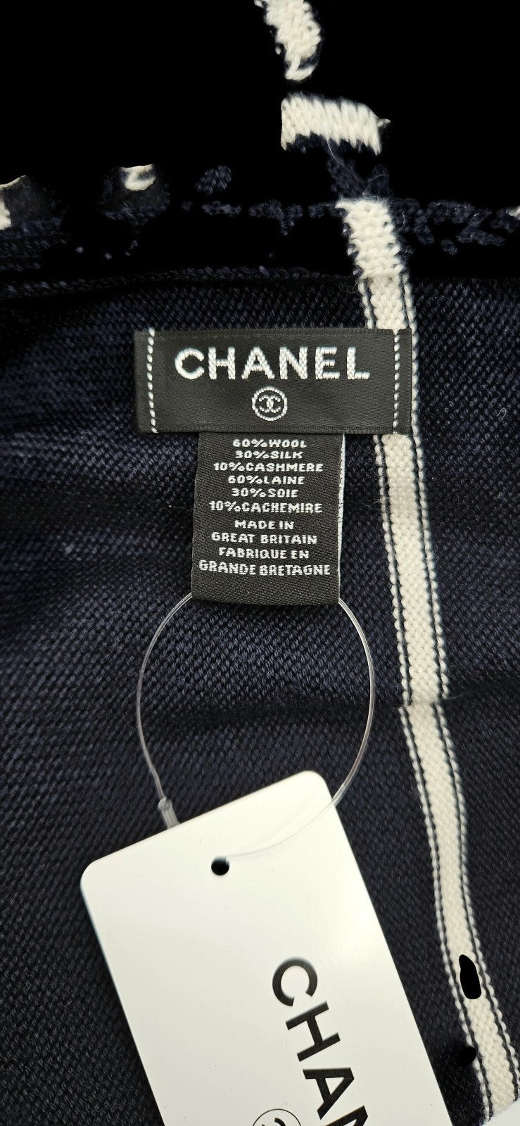Chanel 19C Cruise Navy Ivory CC Logo Wool Silk Cashmere Scarf AA1058 X1240313