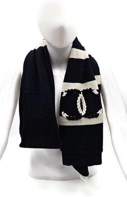 Chanel 19C Cruise Navy Ivory CC Logo Wool Silk Cashmere Scarf AA1058 X124031