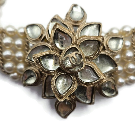 Chanel Paris Bombay 12A Pearl Camellia Necklace Belt Gold Tone 2012 w/ Box0