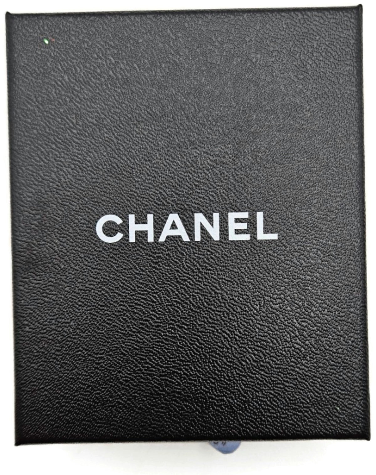 Chanel 13P A63103 No. 5 CC Medallion Charm Bracelet Light Gold Enamel 201311