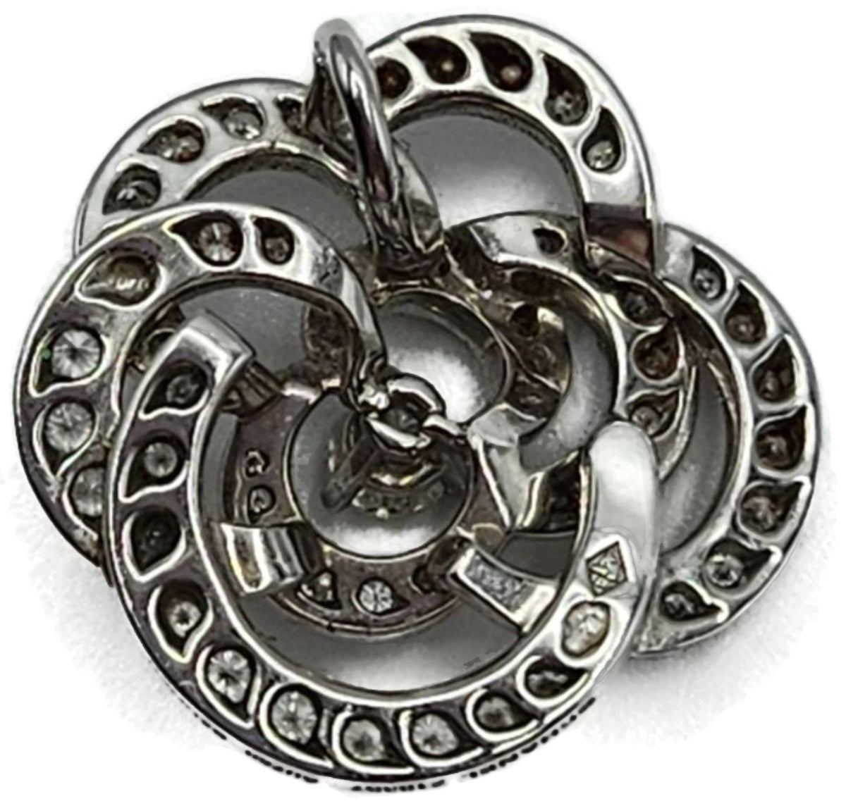 Chanel Fil de Camelia Diamond 14K Pendant and 18K White Gold Necklace Chain7
