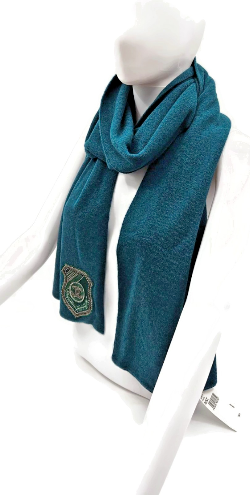 CHANEL 13A Coco Mark Shield Green Cashmere Scarf Wrap Stole NWT Made In Italy2