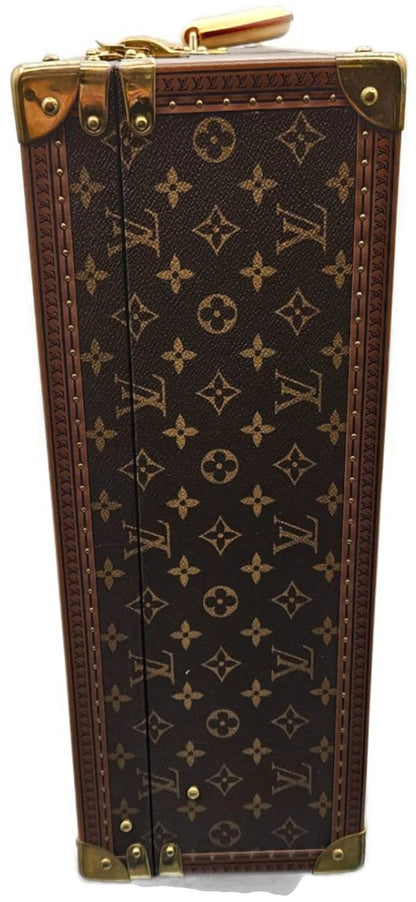 Louis Vuitton Bisten 70 Monogram Canvas Hard Sided Suitcase M21324 Keys Cover2
