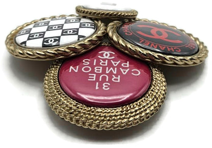 Chanel 4 Charm Cluster Brooch Pin 31 Rue Cambon No 5 Printemps Gold Enamel 23P2