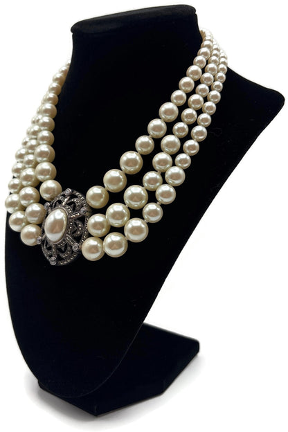 925 Marked 3 Strand Cream Pearl-Look Choker Necklace Oval Centerpiece 16in1