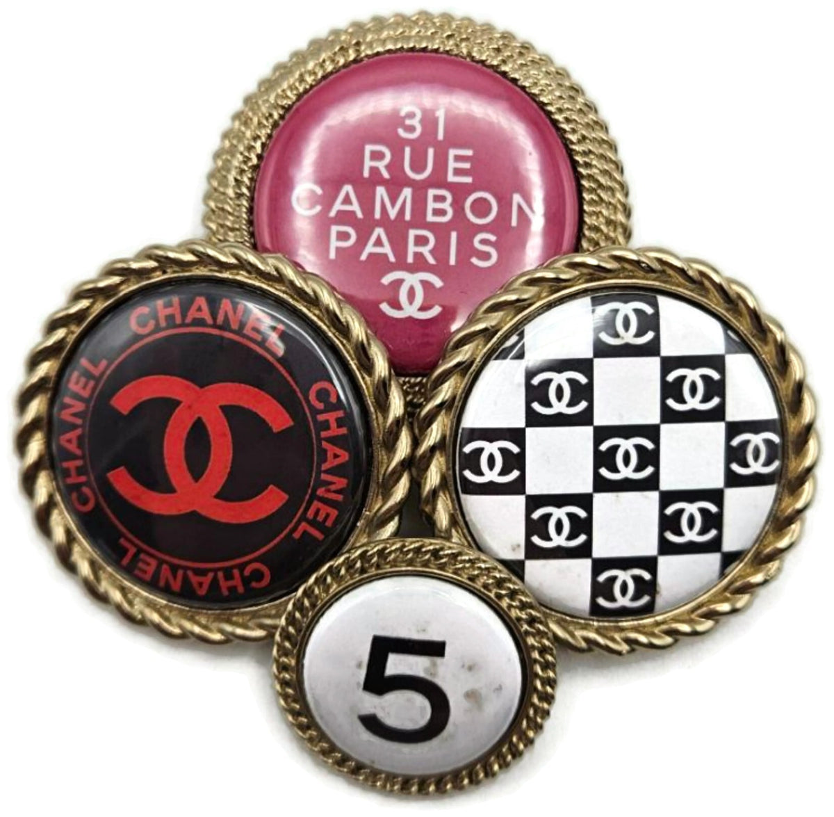 Chanel 4 Charm Cluster Brooch Pin 31 Rue Cambon No 5 Printemps Gold Enamel 23P0