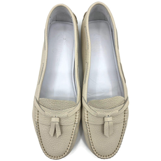 Chanel Womens Moccasin Loafers Ecru Beige Pebbled Leather Tassel Flats Size 40