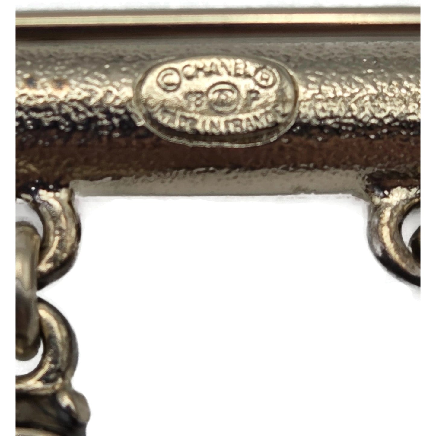 Chanel Gold Enamel Ladybug & Pearl Dangling Brooch A97981 Z5712 Spring 2018 VTG