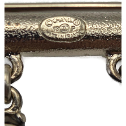 Chanel Gold Enamel Ladybug & Pearl Dangling Brooch A97981 Z5712 Spring 2018 VTG