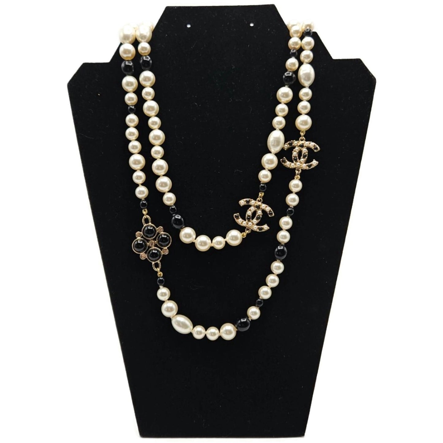 Co Co Chanel Paris Faux Pearls Black Glass Beads Baroque Sweater Necklace