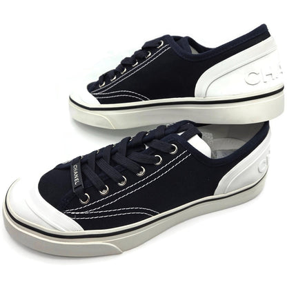 CHANEL Navy Fabric Sneakers Womens Size 40 White Sole Lace Up Low Top Box G34760