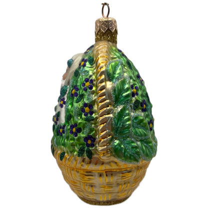 Patricia Breen Forget-Me-Not Santa Pearl Floral Basket Christmas Ornament