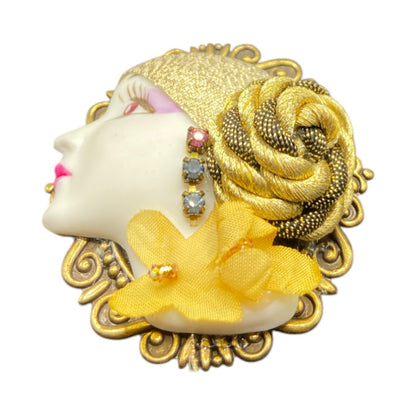 Vintage Porcelain Lady Cameo Brooch Rhinestones Gold Tone Metal Filigree