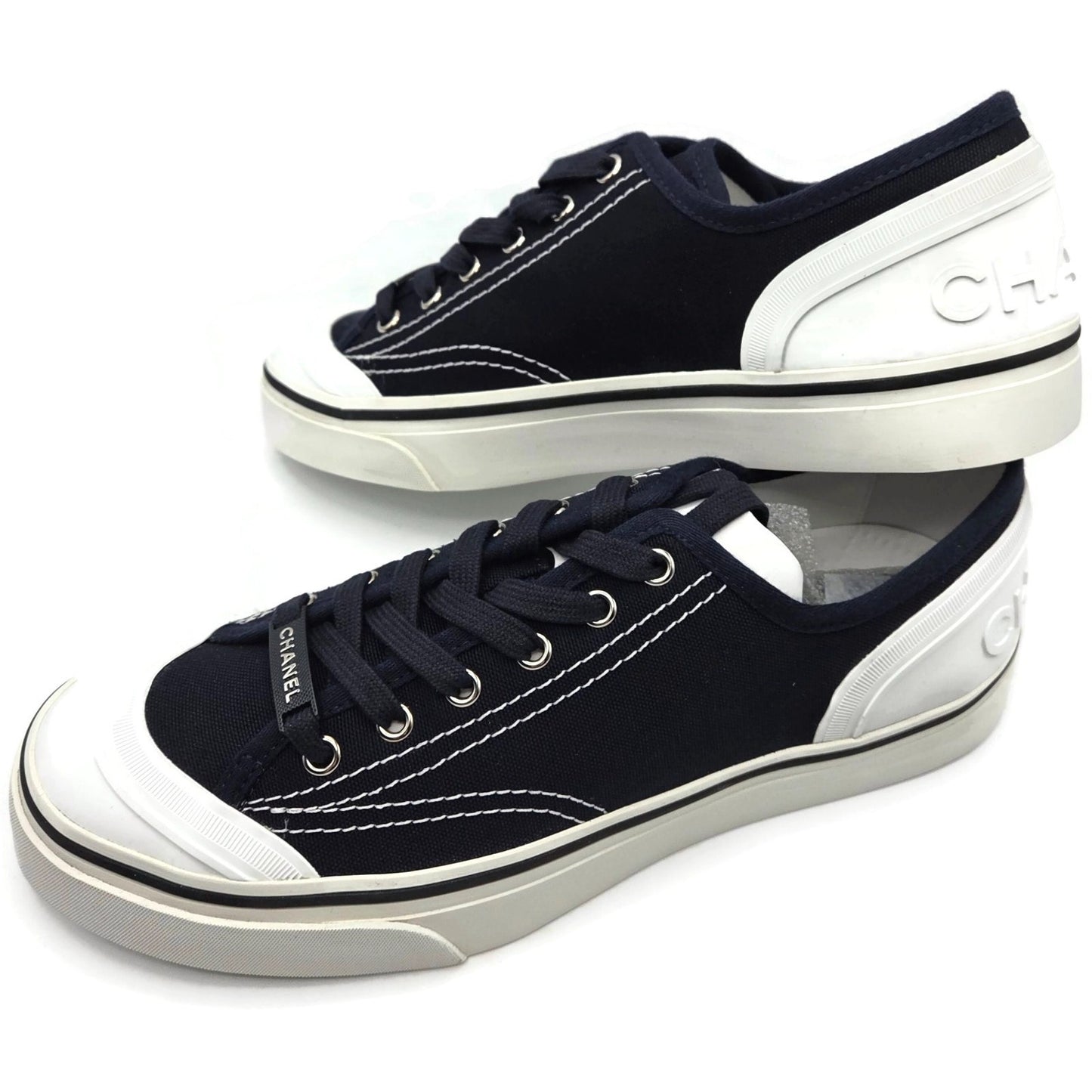 CHANEL Navy Fabric Sneakers Womens Size 40 White Sole Lace Up Low Top Box G34760
