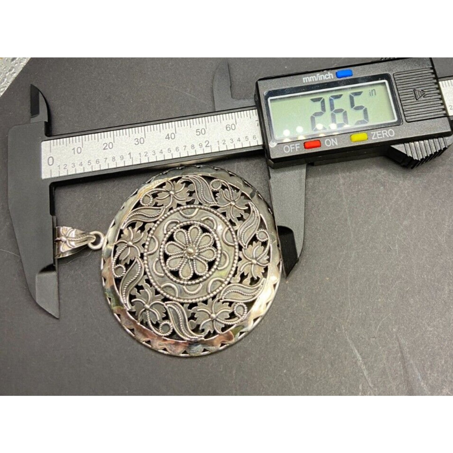 Doug Paulus Silver Floral Filigree Round Medallion Pendant 925 Sterling Silver