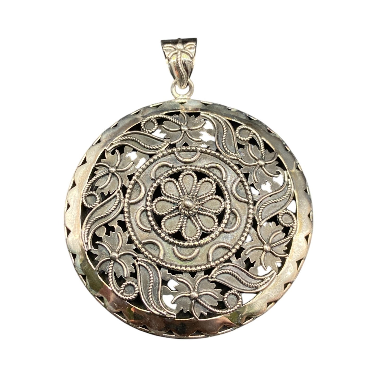 Doug Paulus Silver Floral Filigree Round Medallion Pendant 925 Sterling Silver