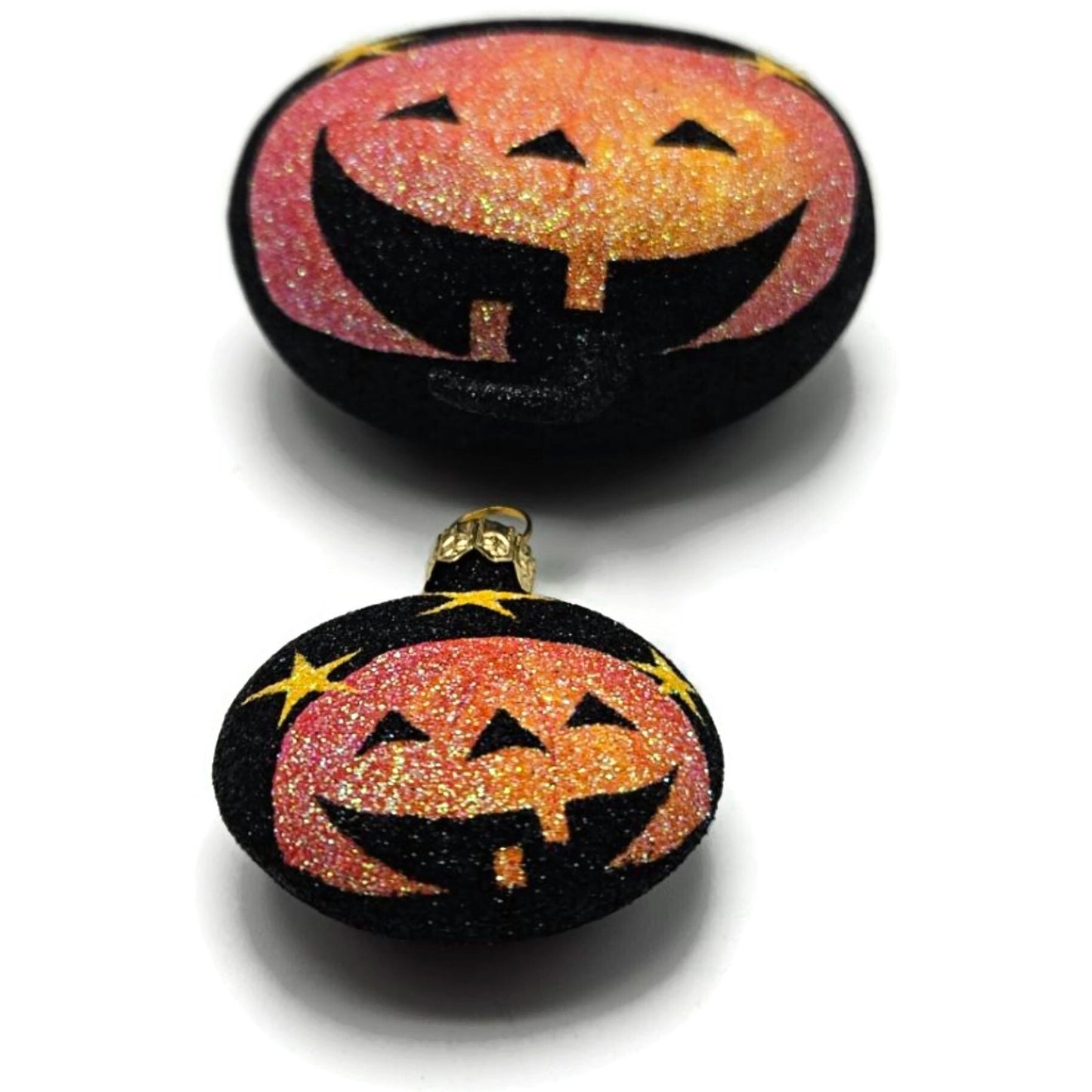 Patricia Breen Pumpkin Duo Medallion Black Stars Halloween Christmas Ornament
