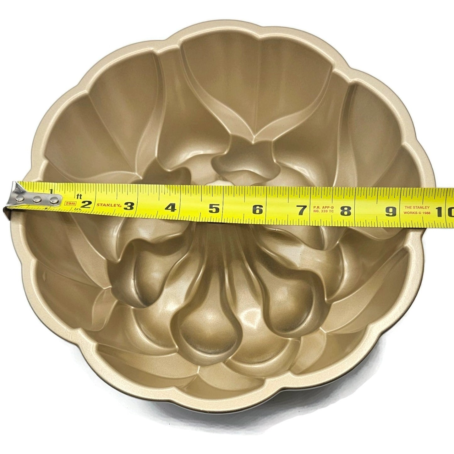 Magnolia Bundt Cake Pan Flower Non Stick 10 Cup Williams Sonoma Nordic Ware