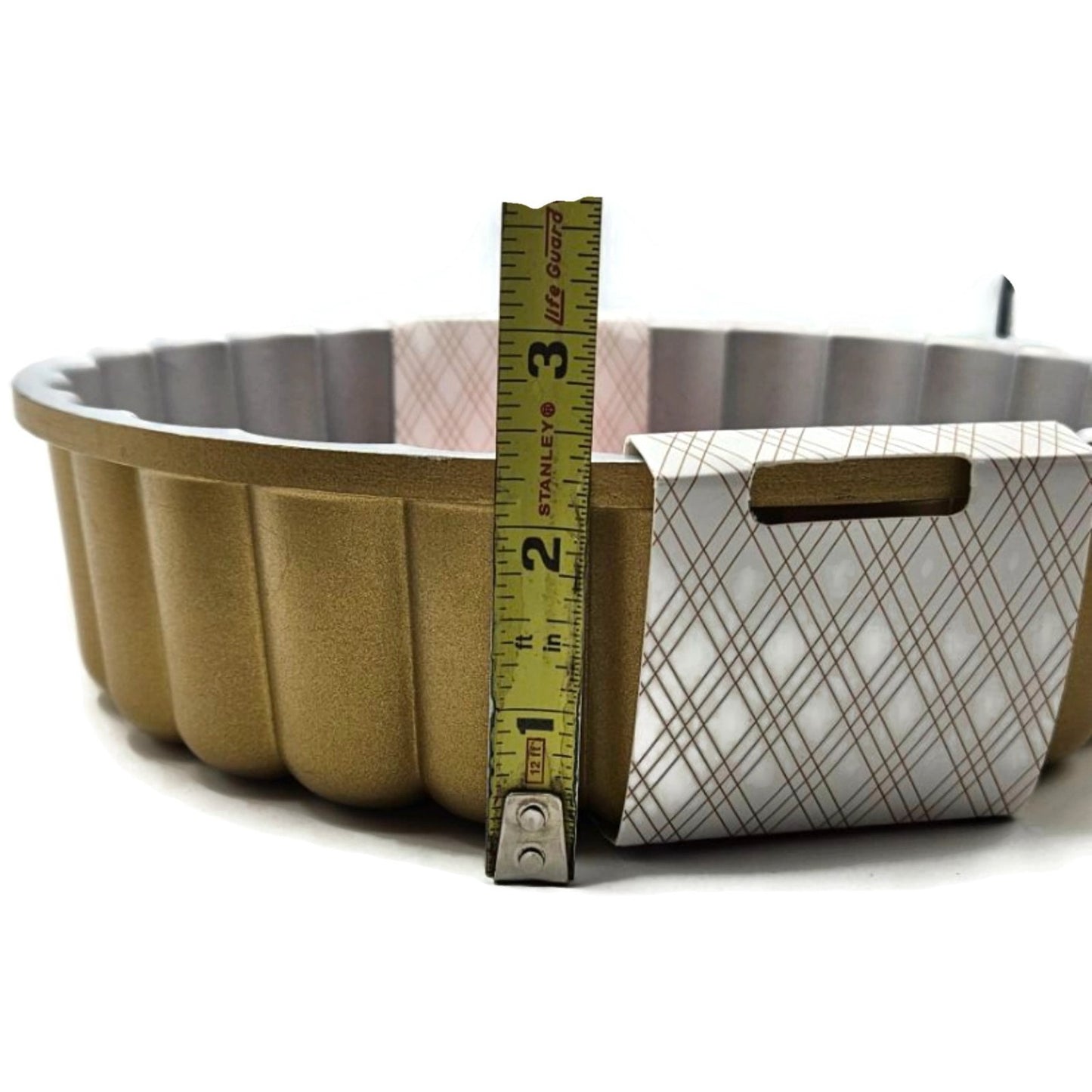 Nordic Ware Charlotte Premier Gold Cake Dessert Pan Heavy Cast Aluminum 6 Cups